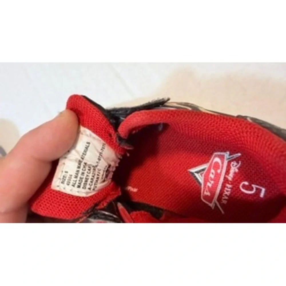 Disney Pixar Cars Lightning McQueen Toddler Sneakers Black Red 40956 Size 5